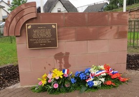 Plaque monument commémoratif des américains